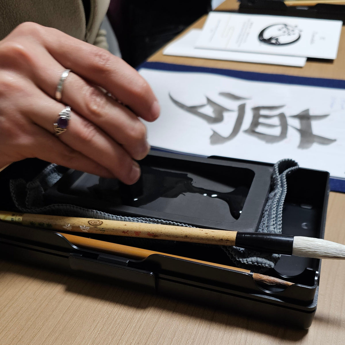 Takayama：Private Calligraphy Experience in a Traditional Storehouse